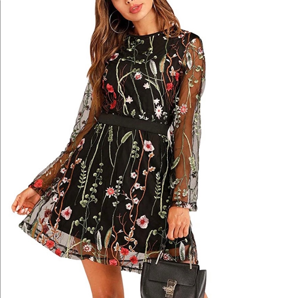 Milumia Women's Floral Embroidery Mesh Round Neck Tunic Party Dress